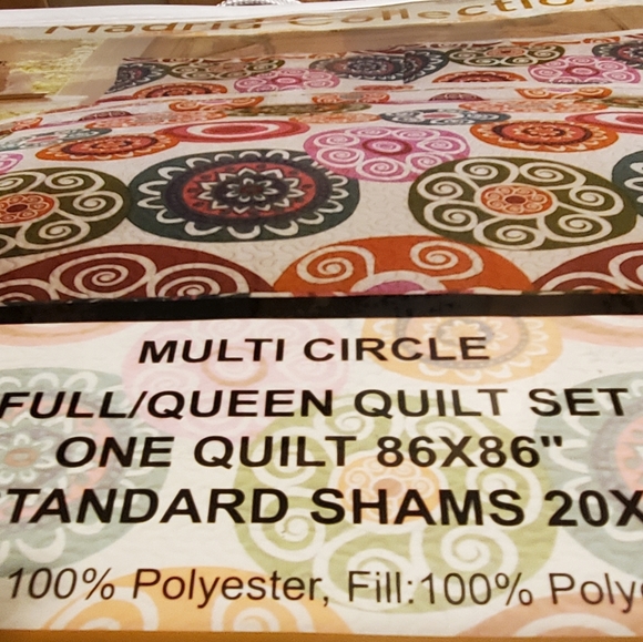 Brand new Madrid Collection quilt and shams set(s) - Picture 2 of 4